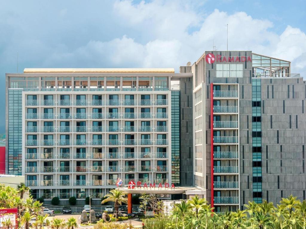 Hotel Ramada By Wyndham Jeju Hamdeok Exterior foto